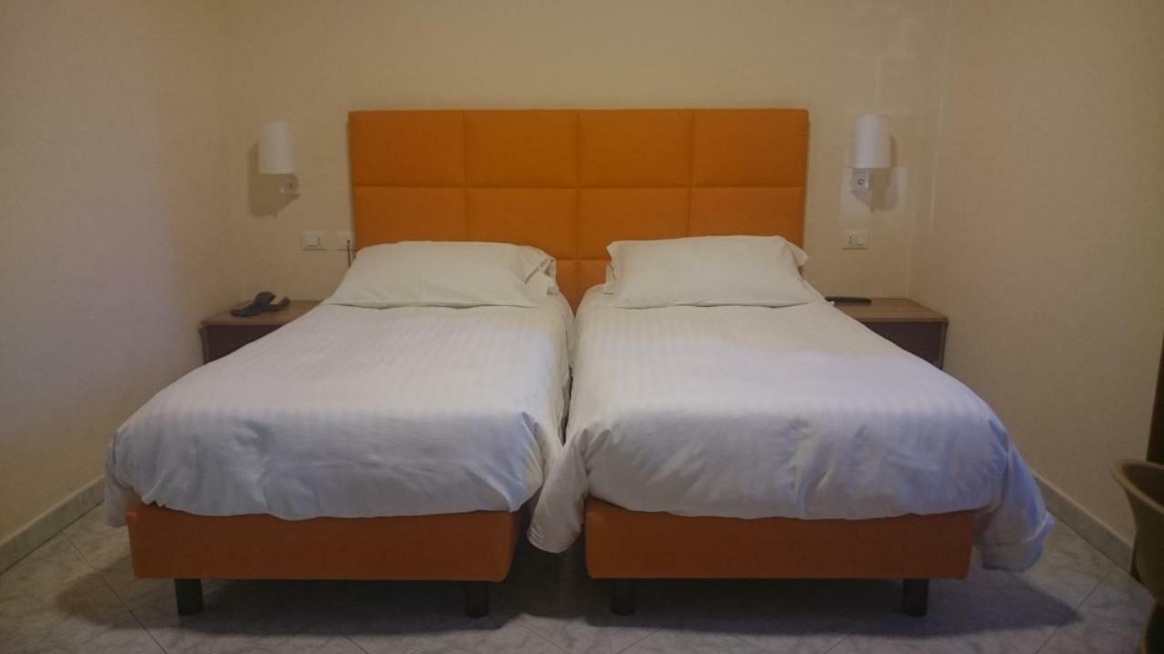 Hotel Villa Azzurra Bologna Luaran gambar